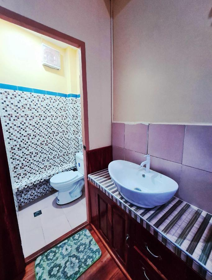 La-Familia Guest House Сикихор Экстерьер фото