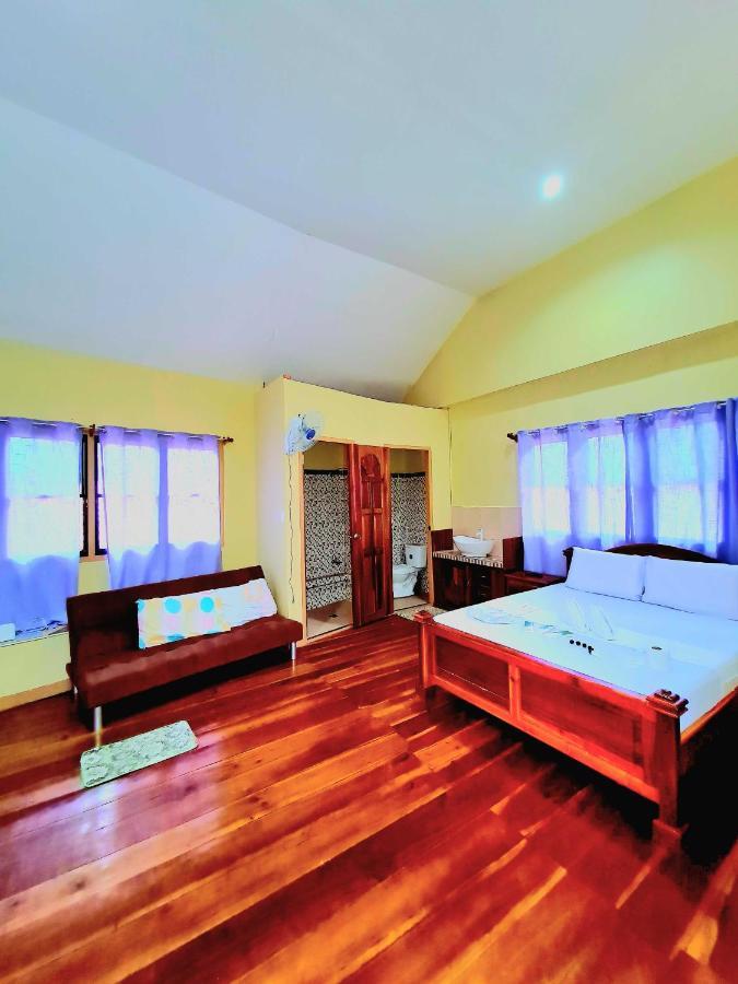 La-Familia Guest House Сикихор Экстерьер фото